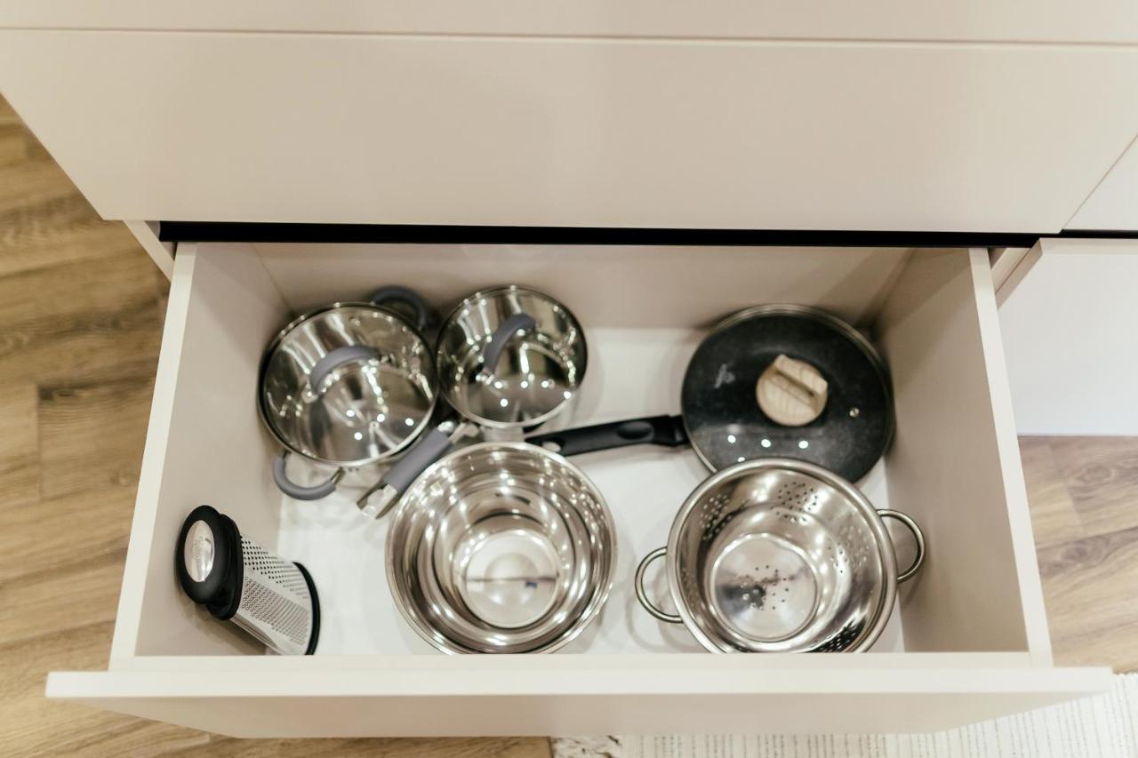 דירות לבוב Lara Apartament 3 מראה חיצוני תמונה